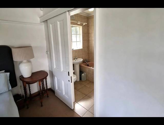 3 BEDROOM HOUSE TO LET IN HILLCREST CENTRAL